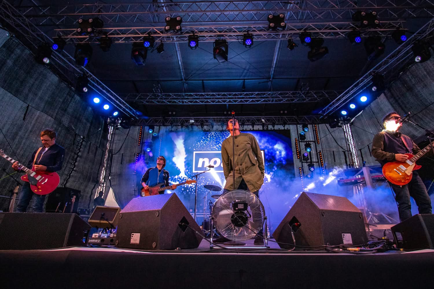 Noasis perform at Northampton Picturedrome