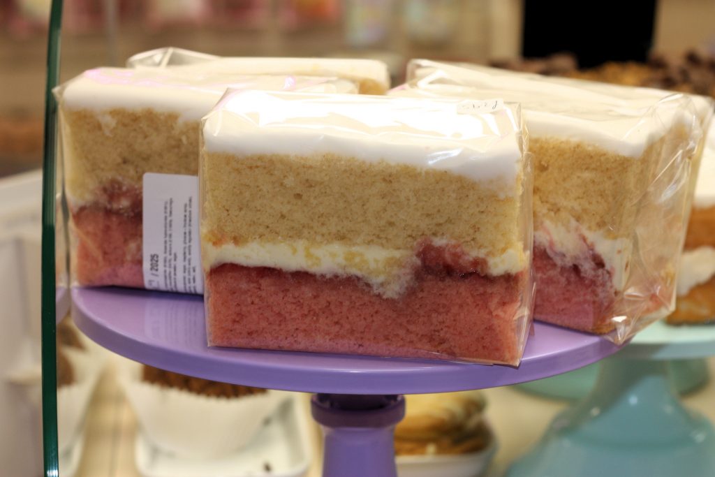 Gardner's Bakery Angel Cake