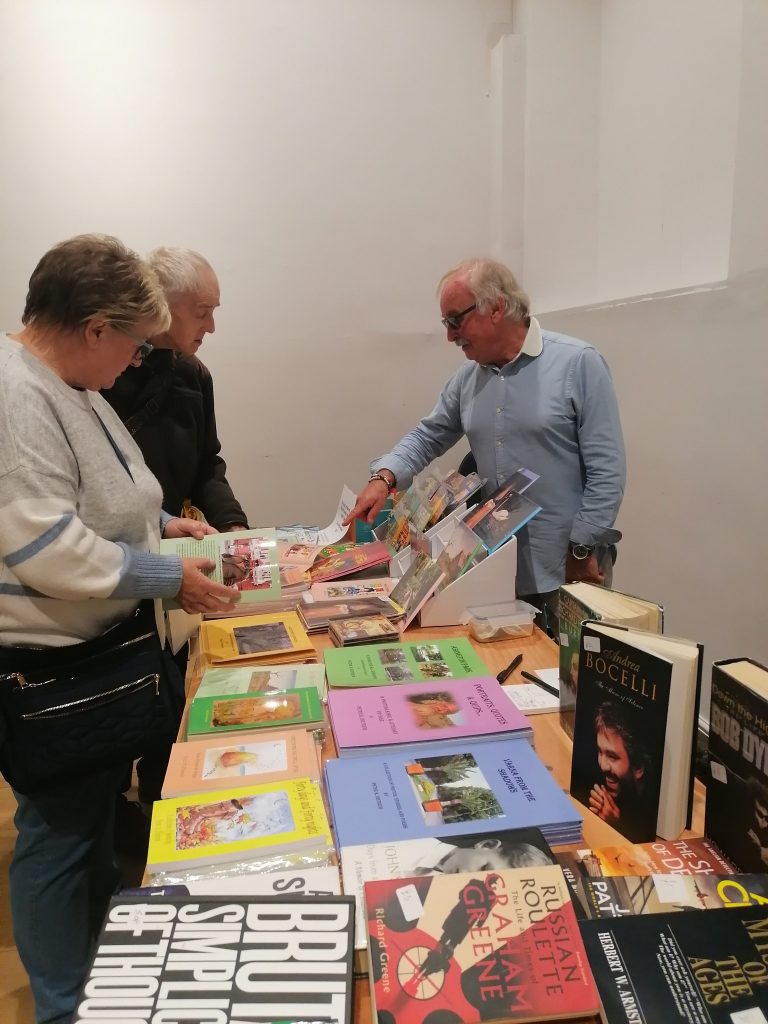 Author shows visitors books