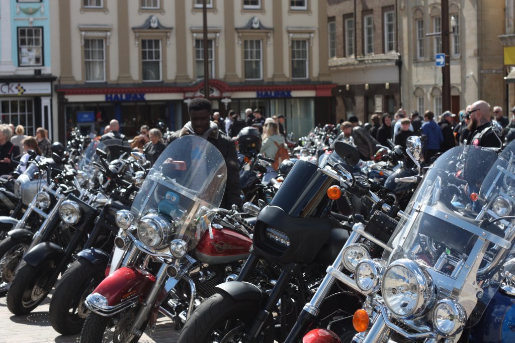 hundreds of harleys take over town centre